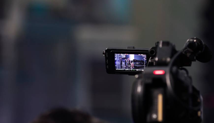 阆中市产品视频拍摄制作：揭秘如何打造令人印象深刻的商业宣传片